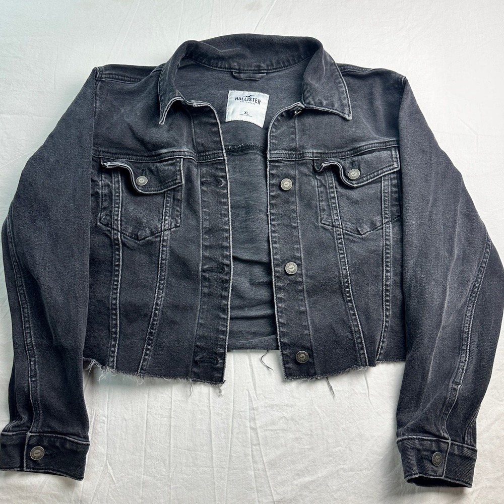 Hollister Womens Cropped Denim Jacket Washed Black Raw Hem XL